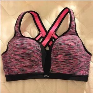 Victoria’s Secret sport sports bra